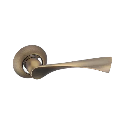 Дверная ручка ADDEN BAU LEGEND A123 BRONZE Бронза