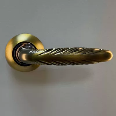 Дверная ручка ARCHIE S010 167ACF античный кофе