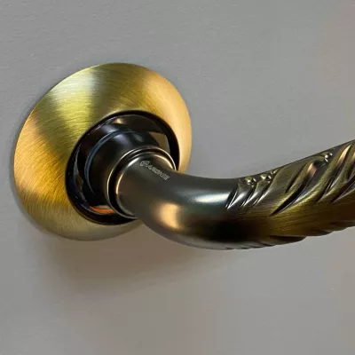 Дверная ручка ARCHIE S010 167ACF античный кофе