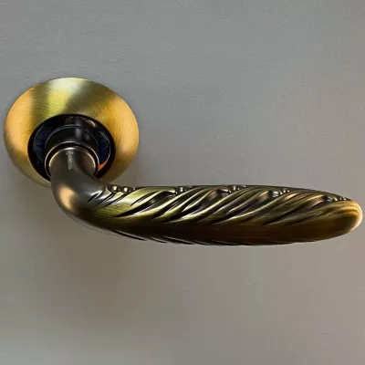 Дверная ручка ARCHIE S010 167ACF античный кофе