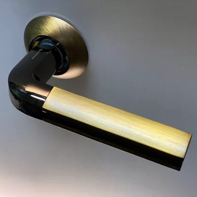 Дверная ручка ARCHIE S010 96ACF античный кофе