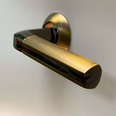 Дверная ручка ARCHIE S010 96ACF античный кофе