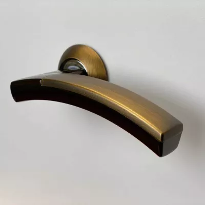 Дверная ручка ARCHIE S010 132ACF античный кофе