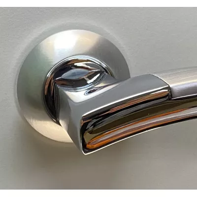 Дверная ручка ARCHIE S010 13299 хром матовый