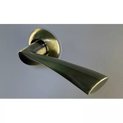 Дверная ручка ARCHIE S010 X11BB античная бронза