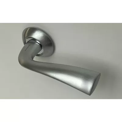 Дверная ручка ARCHIE S010 15199 хром матовый