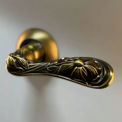 Дверная ручка ARCHIE S010 172ACF античный кофе