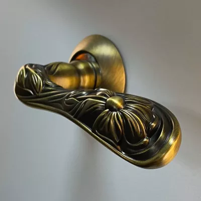 Дверная ручка ARCHIE S010 172ACF античный кофе