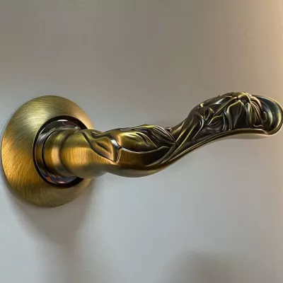 Дверная ручка ARCHIE S010 172ACF античный кофе