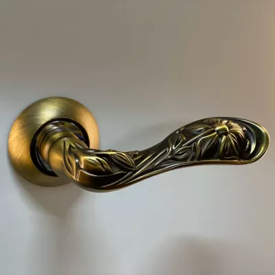 Дверная ручка ARCHIE S010 172ACF античный кофе