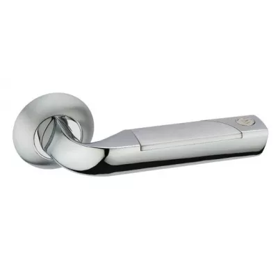 Дверная ручка ADDEN BAU RUNE A156-05 CHROME Хром/матовый хром
