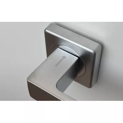 Дверная ручка ARCHIE S040 13099 хром матовый