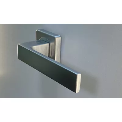 Дверная ручка ARCHIE S040 13099 хром матовый