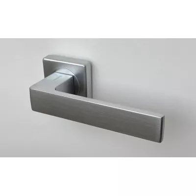 Дверная ручка ARCHIE S040 13099 хром матовый