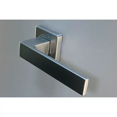 Дверная ручка ARCHIE S040 13099 хром матовый