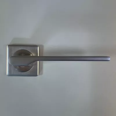 Дверная ручка ARCHIE S040 12799 хром матовый