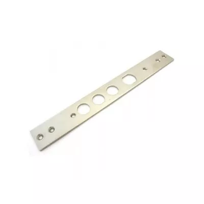 Ответная планка к замку 3011 /128:147/